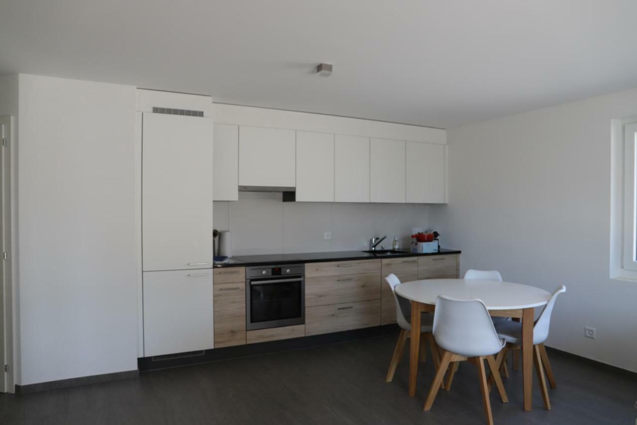 Aux Bons Matins De Gege Apartment Grimisuat ภายนอก รูปภาพ